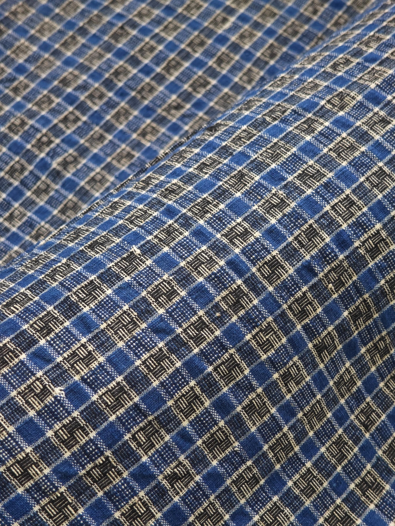 Endless Reed — source photograph 5, documenting the same textile.