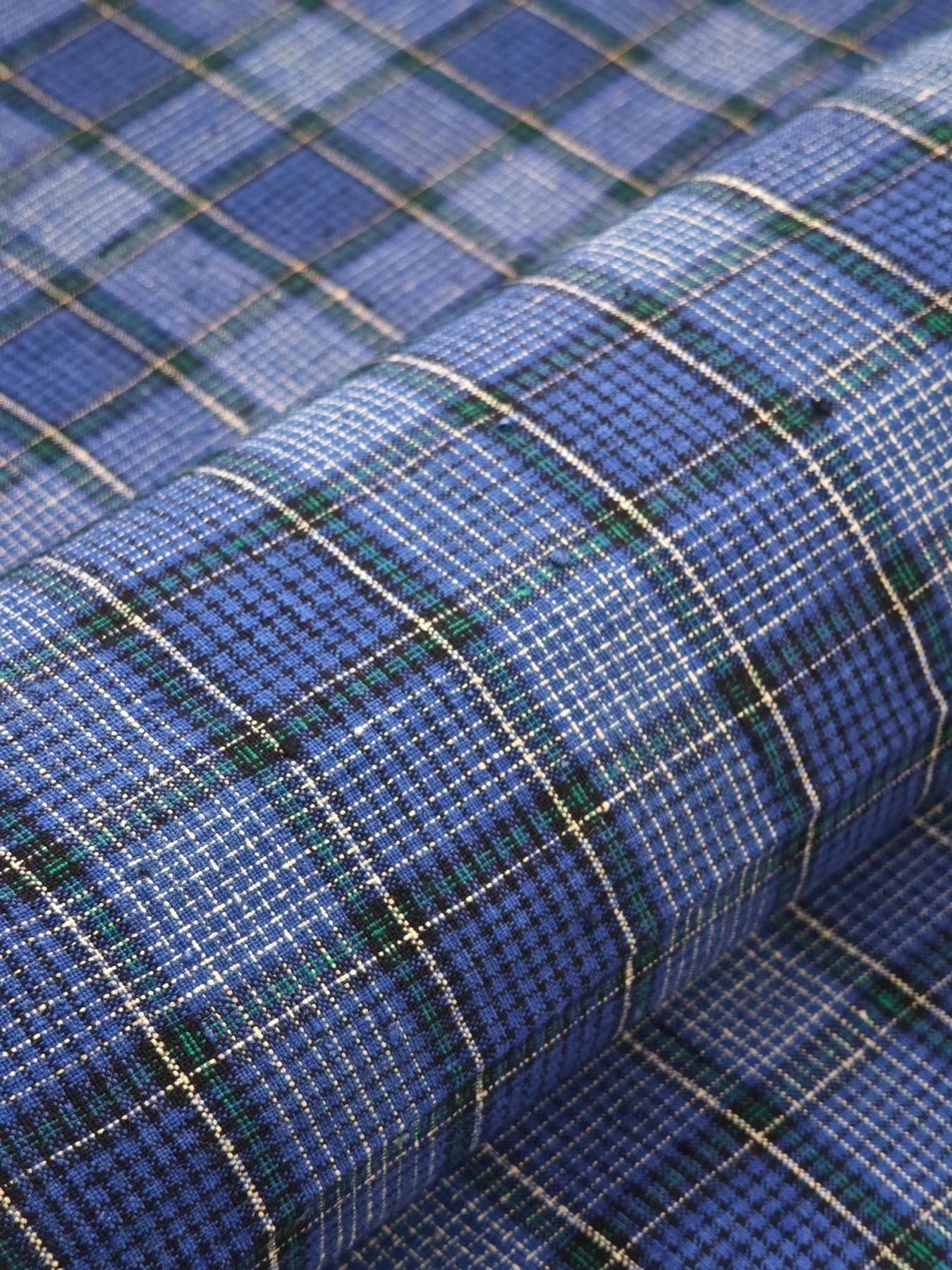 Blue Osmanthus — source photograph 3, documenting the same textile.