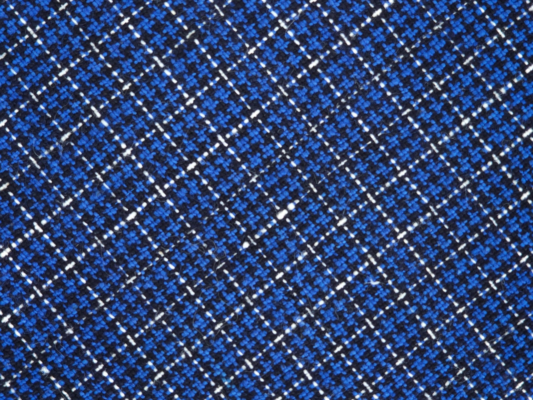 Indigo Osmanthus Grid — source photograph 6, documenting the same textile.