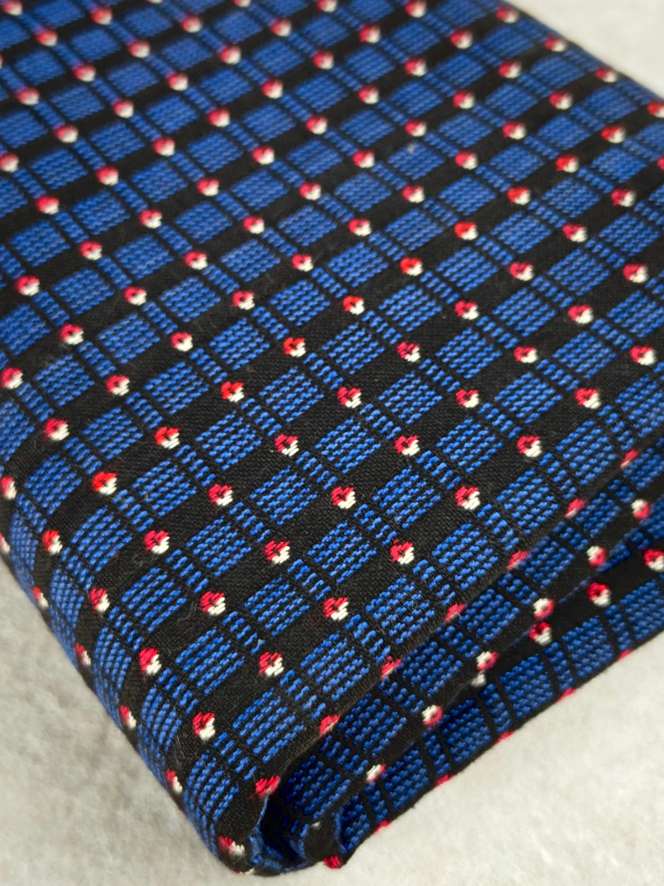 Sunrise — source photograph 7, documenting the same textile.