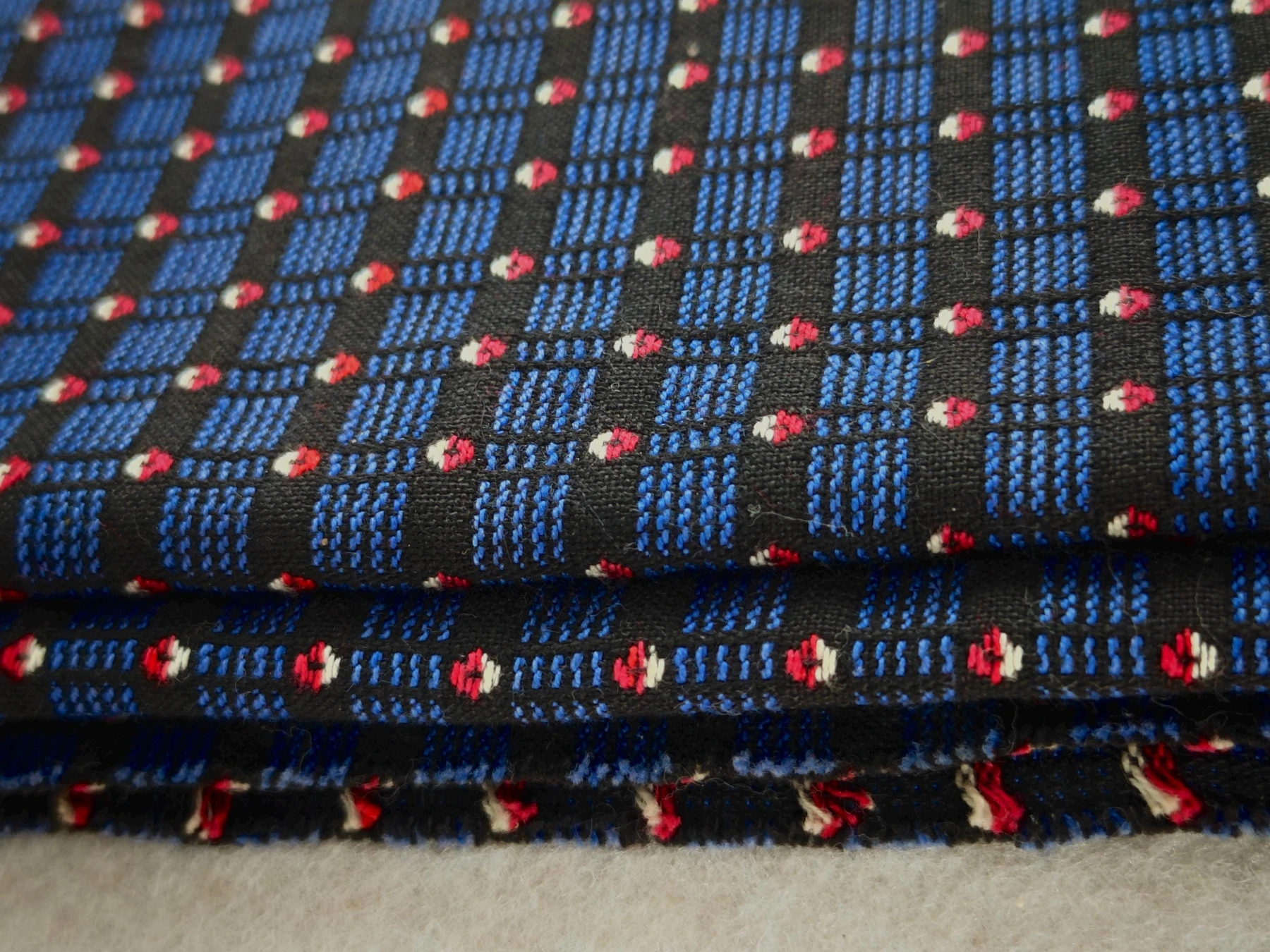 Sunrise — source photograph 10, documenting the same textile.